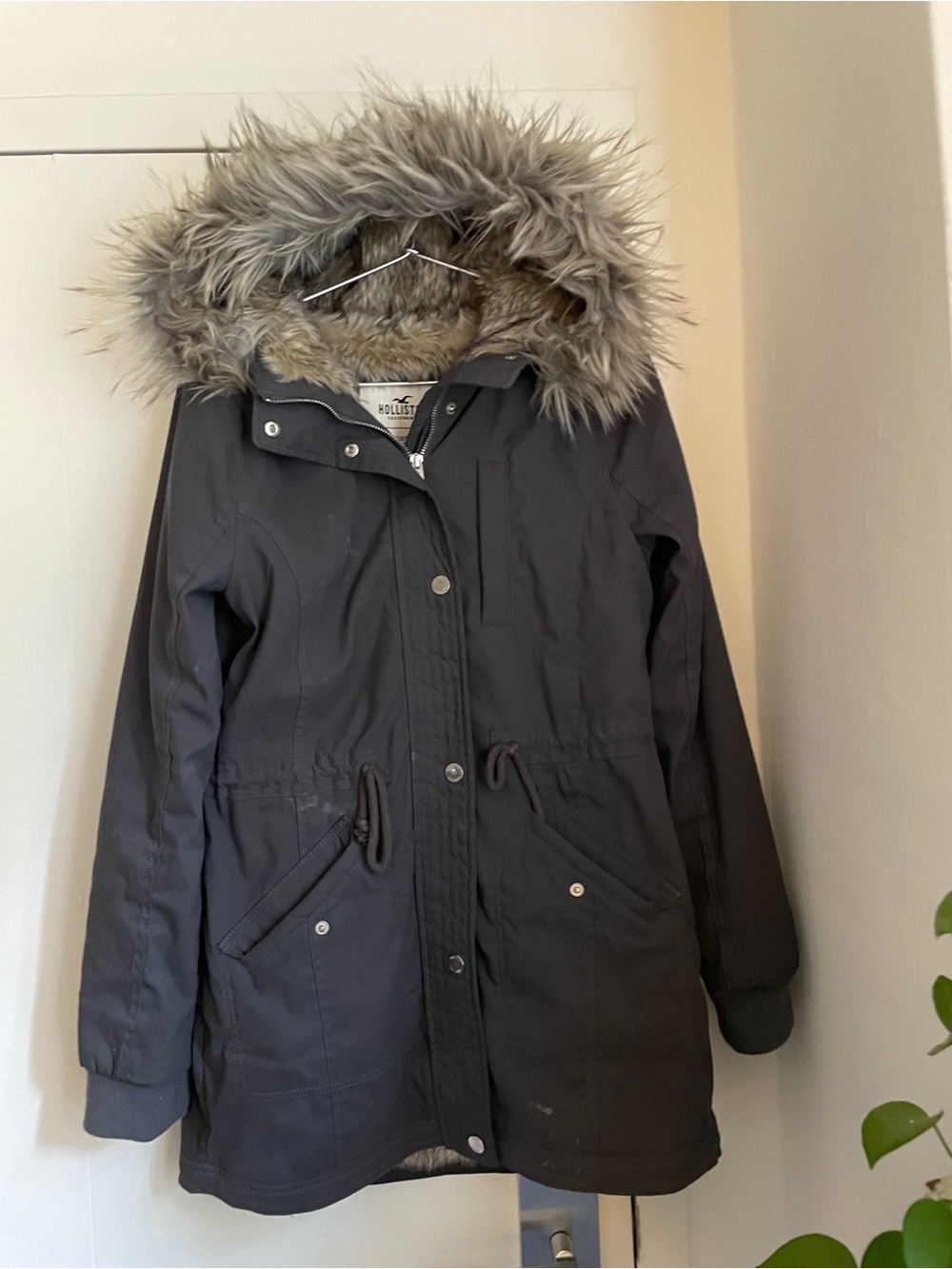 Hollister Dark Dark Gray Faux Fur Hooded Puffer Parka Size S